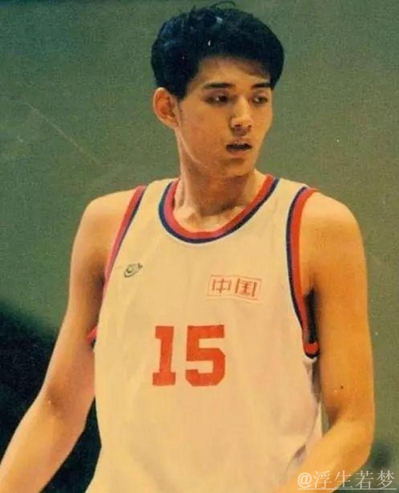 巩晓彬自述:中国男篮的逍遥王,打球洒脱又热血! 巩晓彬自述:中国男篮的逍遥王,打球洒脱又热血!